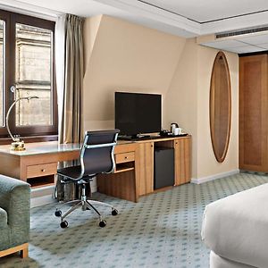 Pokój rodzinny typu executive z łóżkiem queen-size